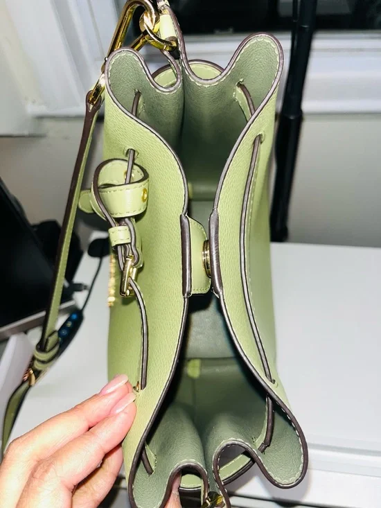 Michael Kors Emilia Green Bucket Bag - Picture 7 of 10